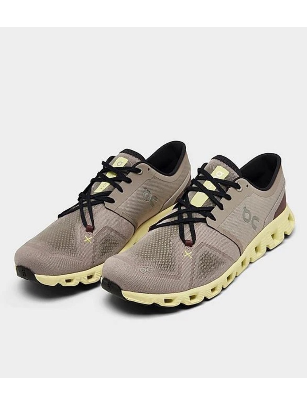 ON CLOUD CLOUD X 3
Fog/Hay Shoes men size 10.5 new 
$170